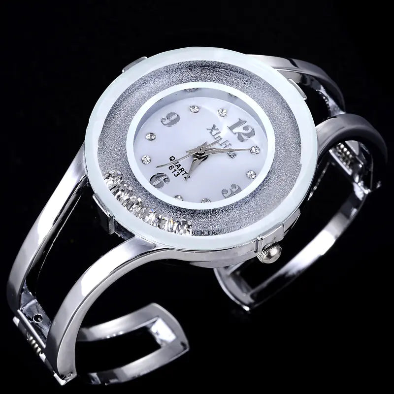 Elegant Sands Timepiece Bracelet