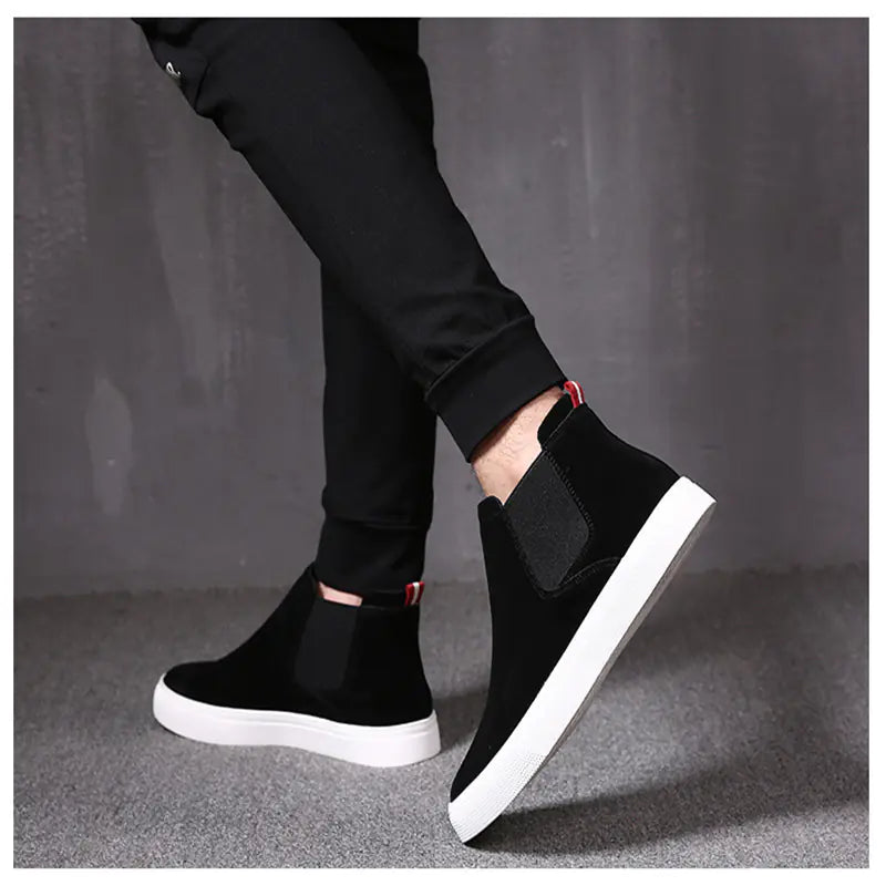 Urban Suede High-Tops - Men's Chelsea Boots