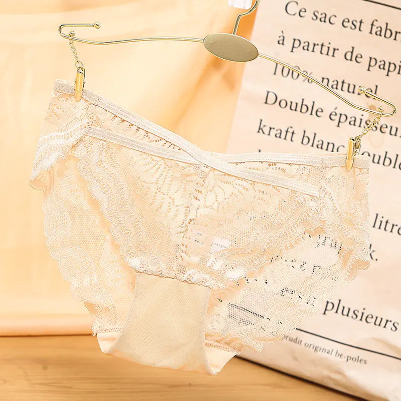Elegant Lace Trim Low Waist Panties
