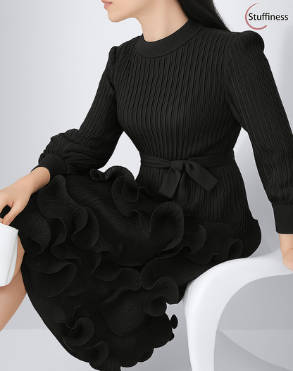 Elegant Pleated Belt Dress with Puff Sleeves