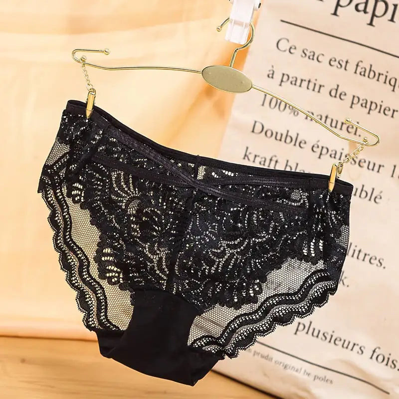 Elegant Lace Trim Low Waist Panties